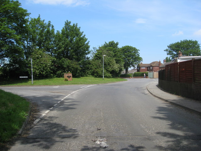 Entering the village of  Fulstow