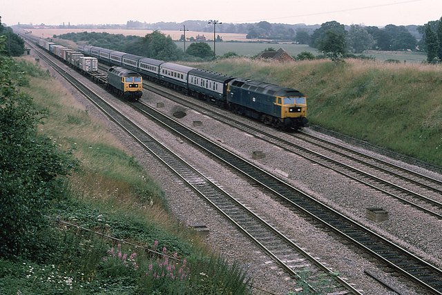 paddington-to-reading-railway-martin-addison-geograph-britain-and