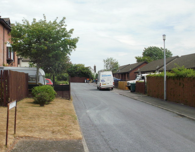 Tom Mann Close, Newport