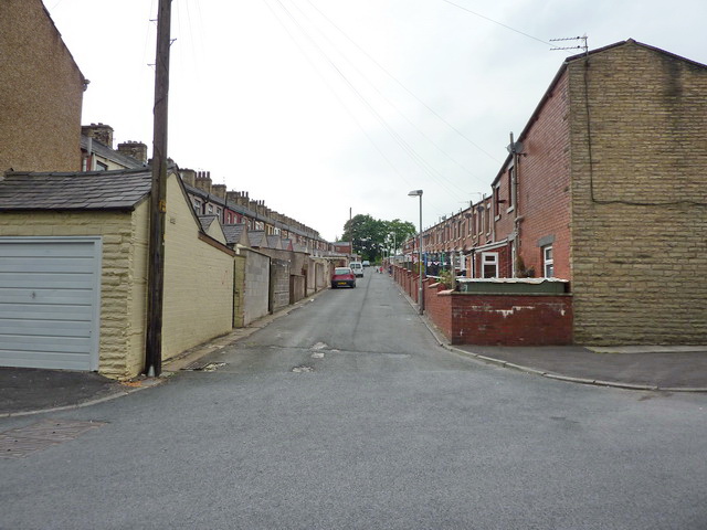 Back street between Beaconsfield Street and Gladstone Street