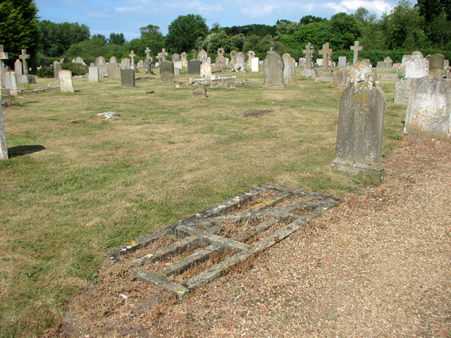 St Mary's church in Old Hunstanton -... © Evelyn Simak cc-by-sa/2.0 ...