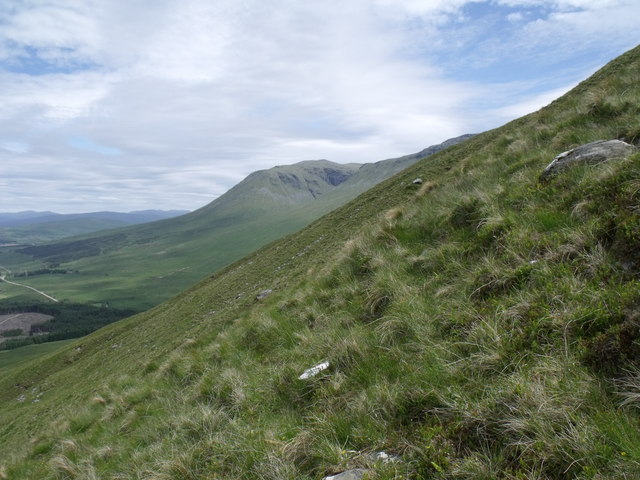 Steep north-west flank of Beinn Bhreac-liath's north ridge near Tyndrum