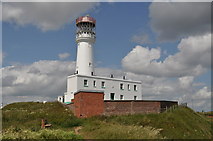 TA2570 : Flamborough Head lighthouse by Nick Mutton 01329 000000