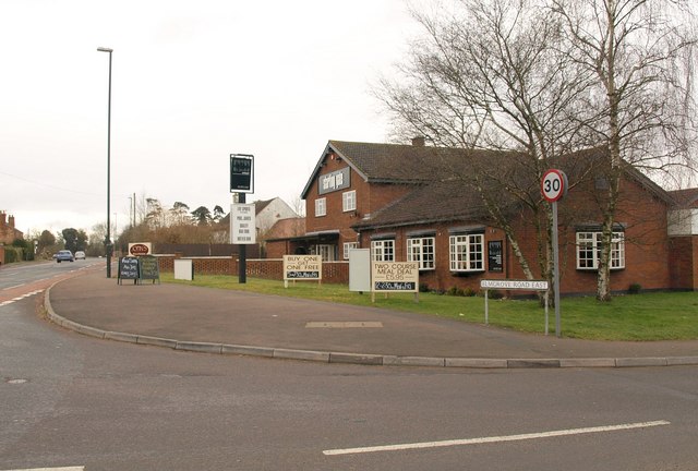 The Starting Gate C Derek Harper Cc By Sa 2 0 Geograph Britain And Ireland