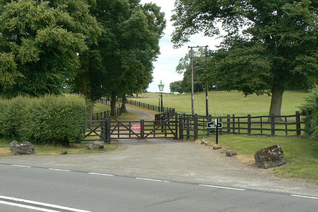 Entrance to Forest Farm