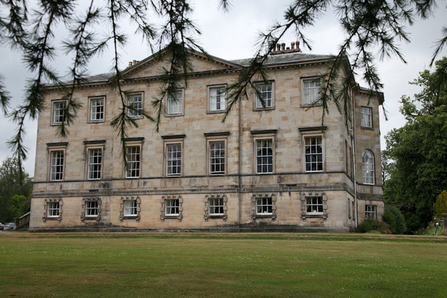 Constable Burton Hall © Andrew Whale cc-by-sa/2.0 :: Geograph Britain ...