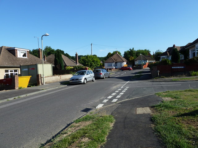 Junction of Lone Valley and Deverell Place