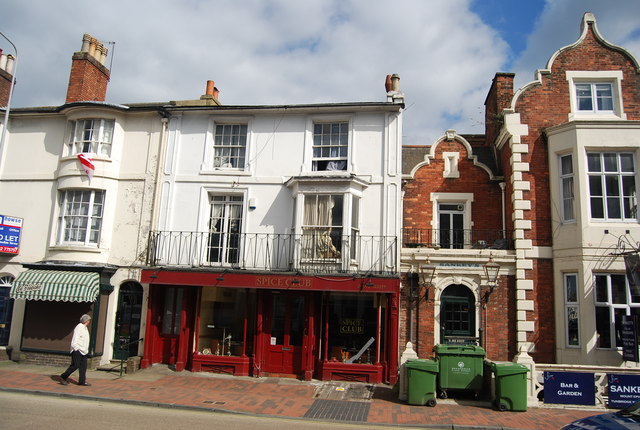 Spice Club, Mount Ephraim © N Chadwick :: Geograph Britain and Ireland