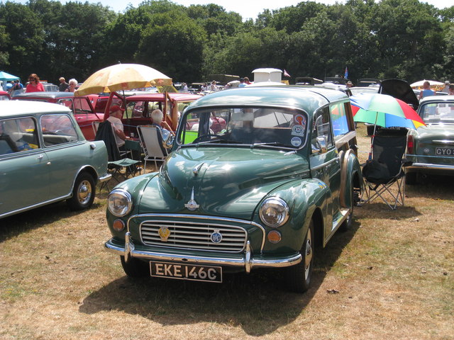 Morris Minor Traveller at Darling Buds Classic Car Show