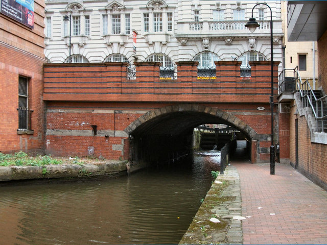 Rochdale Canal, Bridge 98