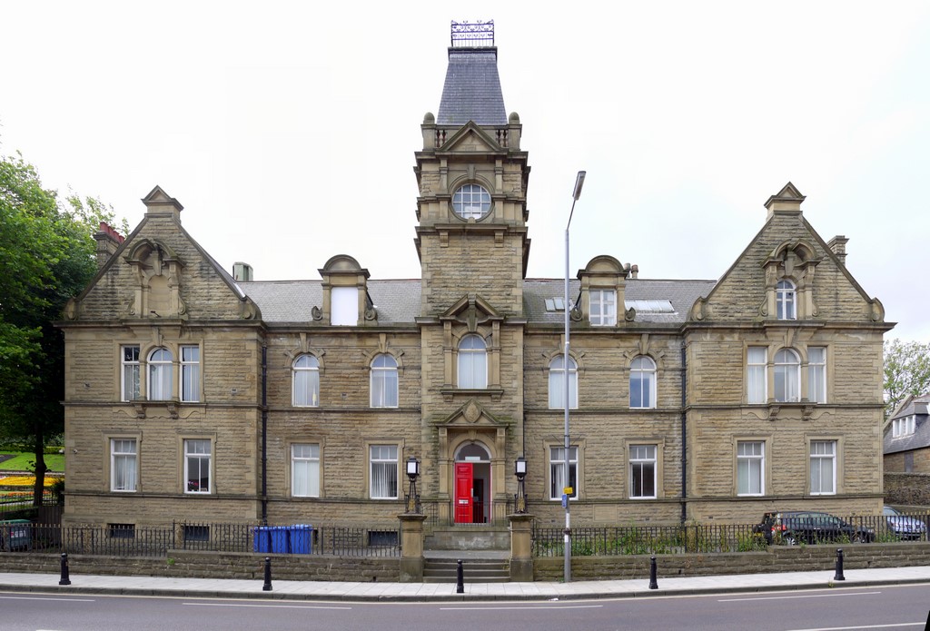 Felling Council Offices, Sunderland Road © Andrew Curtis :: Geograph ...