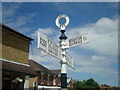 Road sign, Loose