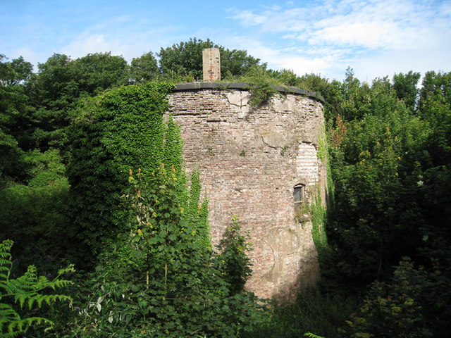 Martello Tower number 7, Folkestone © Oast House Archive cc-by-sa/2.0 ...