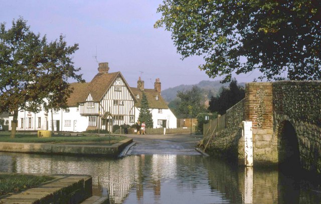 Eynsford ford on the river Darent, Kent © Derek Voller :: Geograph ...