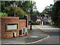 Gloster Drive seen from Manor Road