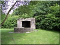 SJ5595 : Stone shelter in Sankey Valley Park by Raymond Knapman
