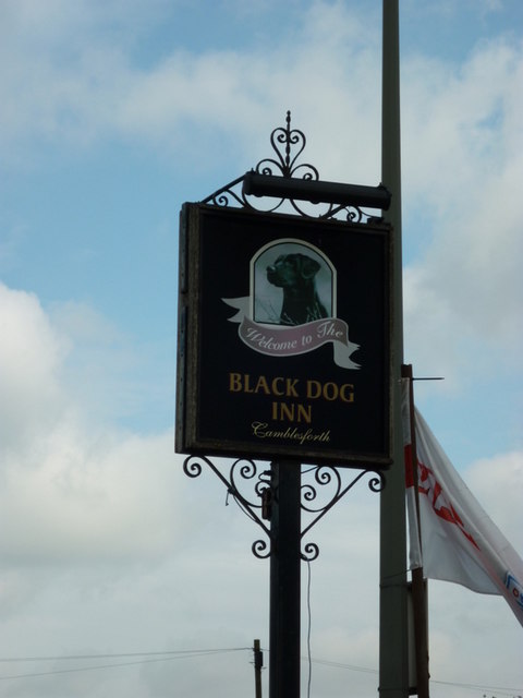 The Black Dog Inn © Ian S :: Geograph Britain and Ireland