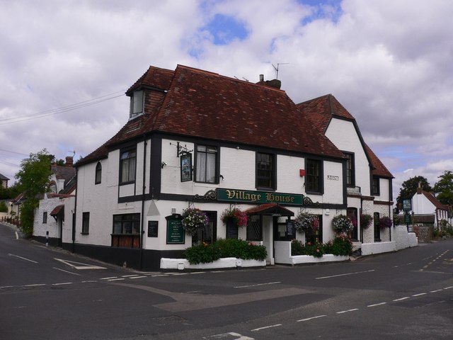 The Village House at Findon © Shazz cc-by-sa/2.0 :: Geograph Britain ...