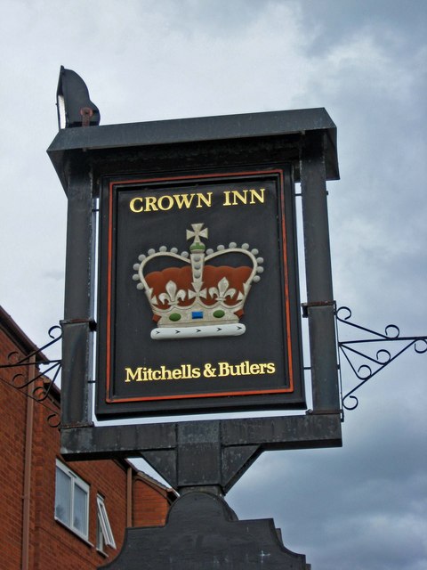 Crown Inn (closed) (3)  - pub sign, 66 Bransford Road, St. John's, Worcester