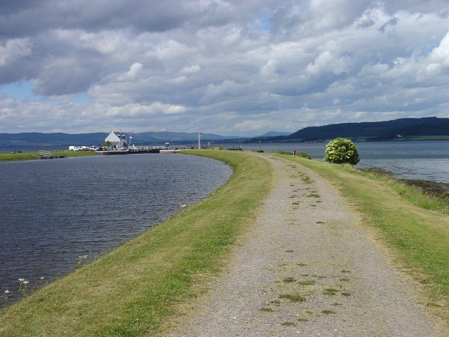 Clachnaharry sea lock