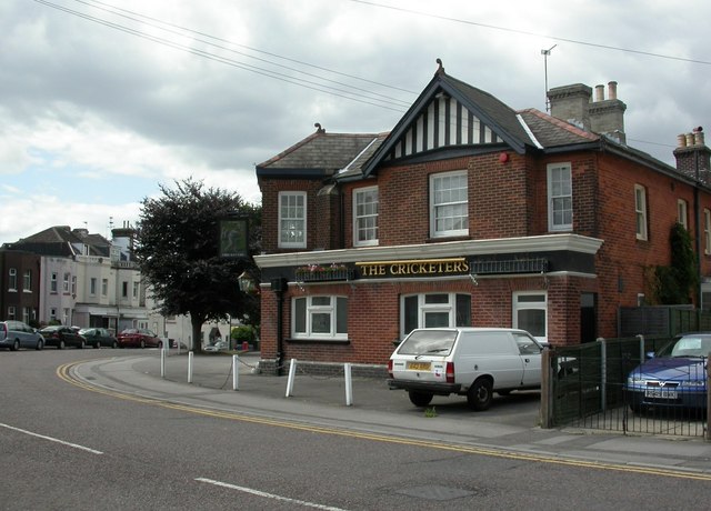 Springbourne, The Cricketers © Mike Faherty :: Geograph Britain and Ireland