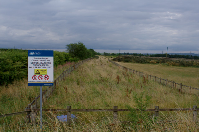 Gamblethorpe Closed Landfill Site © Mark Anderson cc-by-sa/2.0 ...