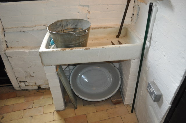 old stone kitchen sink