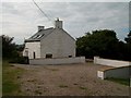 Tan-y-fron Cottage on the edge of the Common