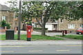 Mansfield Road postbox ref: NG5 415