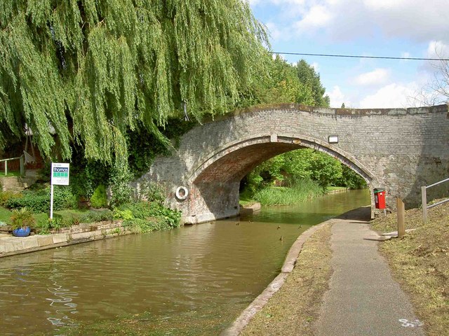 Bridge number 120 Shropshire Union Canal © Steve Fareham cc-by-sa/2.0 ...