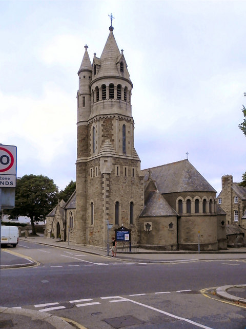 St Mary Immaculate Parish Church © David Dixon cc-by-sa/2.0 :: Geograph ...