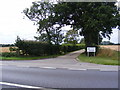 Lodge Lane footpath to Rotten End & entrance to Lodge Farm