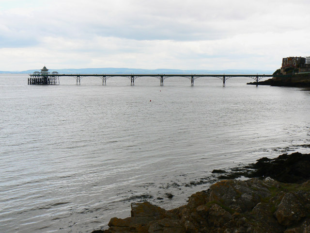 Clevedon Pier © Brian Robert Marshall cc-by-sa/2.0 :: Geograph Britain