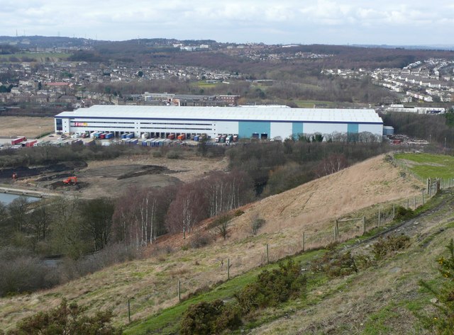 poundstretcher warehouse huddersfield