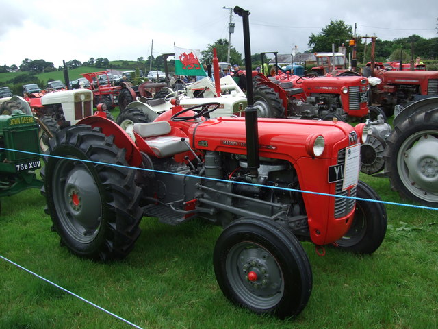 1959 Massey Ferguson FE35 Tractor © Richard Hoare cc-by-sa/2.0 ...