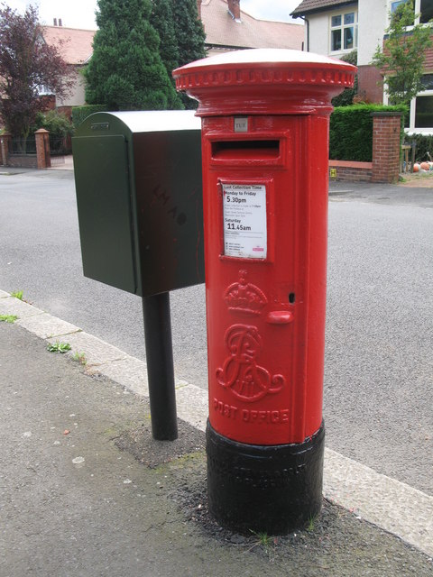 Edward VII postbox, Moorside North, Fenham, NE4