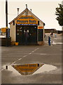 Saundersfoot: pleasure boat kiosk