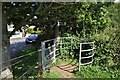 A kissing gate on Allenstyle Road