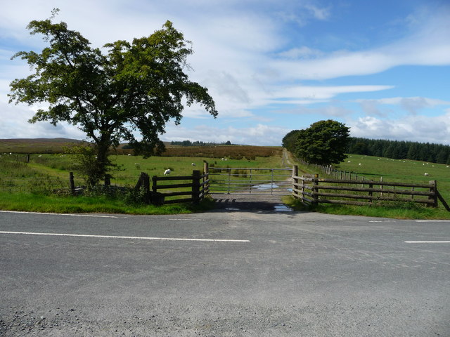 Kerry Ridgeway looking West from B4368