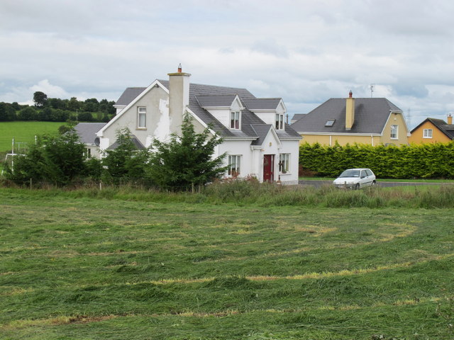 Houses near Carrigparson