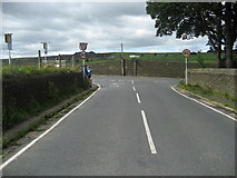 SE0137 : Junction of Sun Lane and Reservoir Road by Chris Heaton