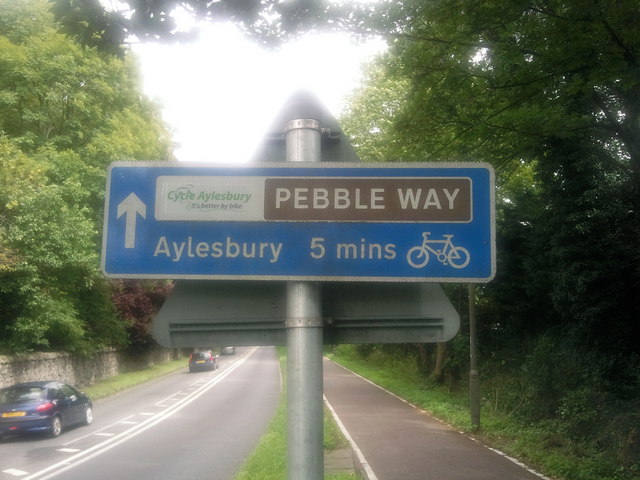 "Pebble Way" - Cycle Route towards Aylesbury