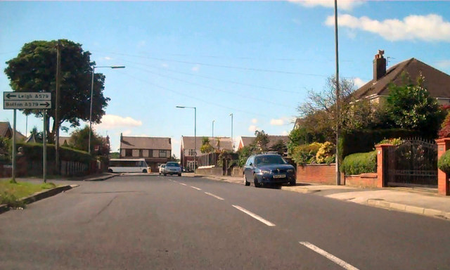 Plodder Lane © David Dixon :: Geograph Britain and Ireland