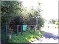 Entrance to public footpath across Blundell