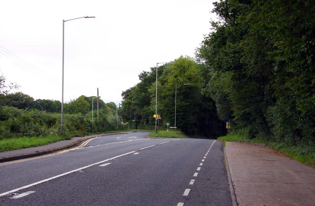 The A40 to Old Dashwood Hill
