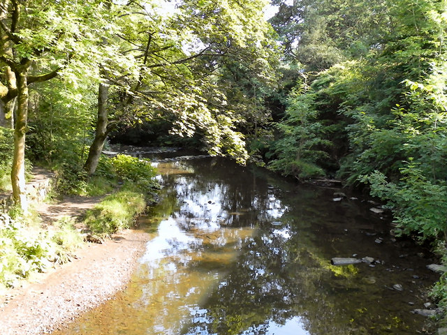 River Ogden, Helmshore © David Dixon cc-by-sa/2.0 :: Geograph Britain ...