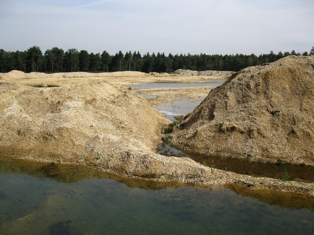 Gravel pit at Stockwell's Piece