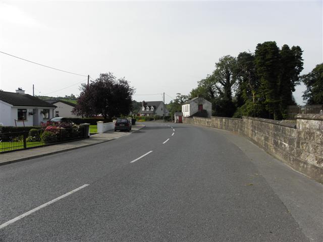 R212 Road at Scotshouse © Kenneth Allen cc-by-sa/2.0 :: Geograph Ireland