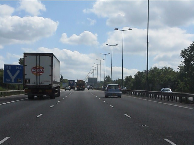 M4 Motorway 1 Mile To Junction 20 © J Whatley Cc By Sa20 Geograph Britain And Ireland 0005