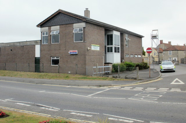 Shepton Mallet Ambulance Station © Jaggery cc-by-sa/2.0 :: Geograph ...